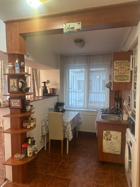 Unirii, Intercontinental, ultracentral, 2 camere mobilat.